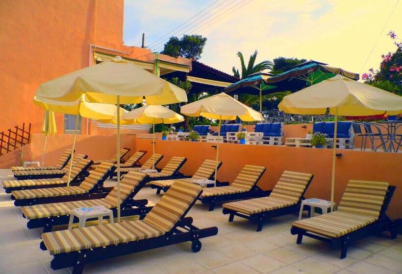בית מלון כפרי Golden Beach