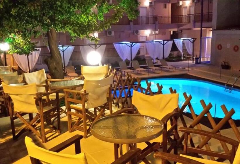 בית מלון כפרי Golden Beach