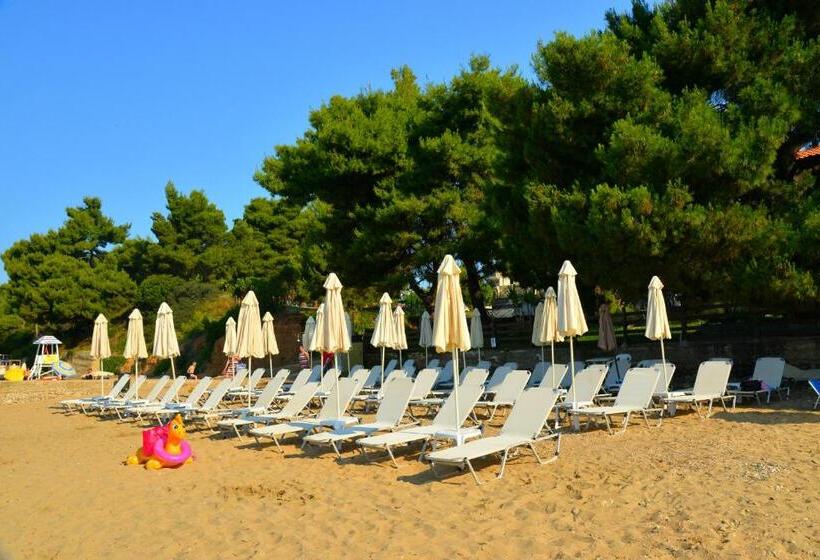 בית מלון כפרי Golden Beach