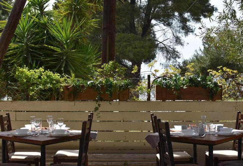 בית מלון כפרי Golden Beach