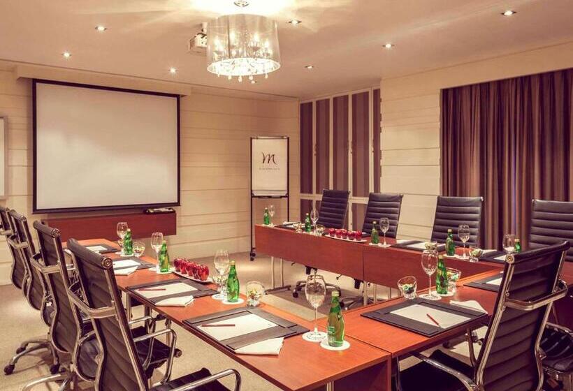 فندق Grand Mercure Vadodara Surya Palace