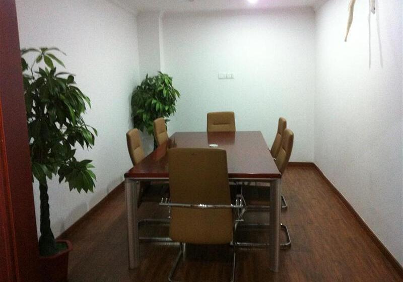 Hotel Greentree Inn Shanghai Songjiang Xinqiao Jiuxin Road Express