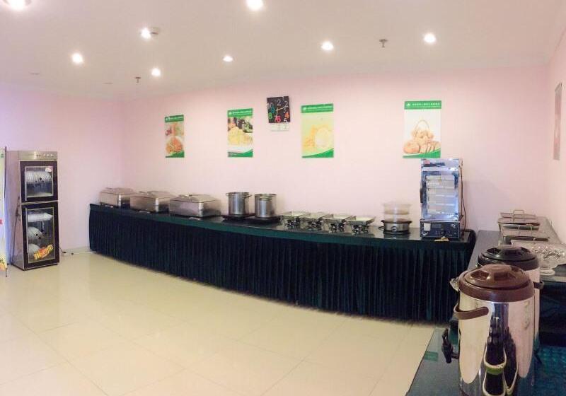 Hotel Greentree Inn Shanghai Songjiang Xinqiao Jiuxin Road Express