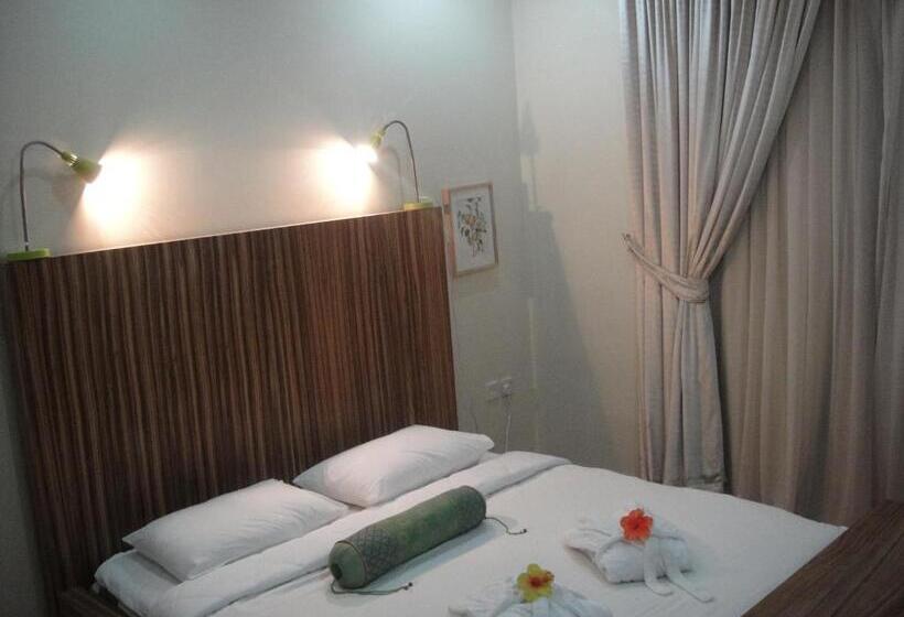 هتل Gulf Continental Suite