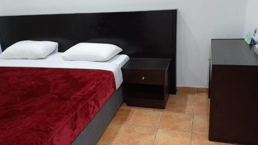 هتل Gulf Continental Suite