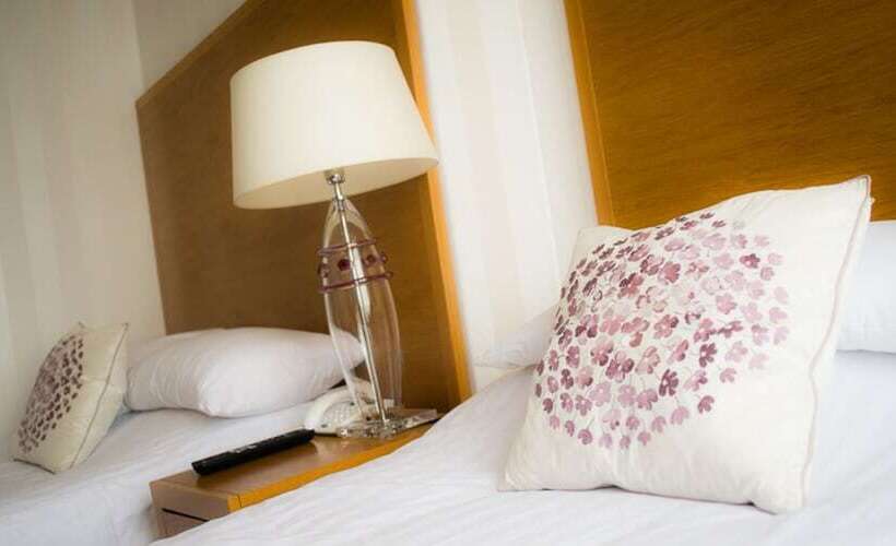 Gwesty R Marine Hotel & Spa