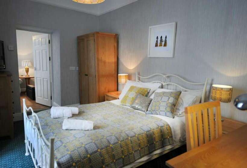 Gwesty R Marine Hotel & Spa