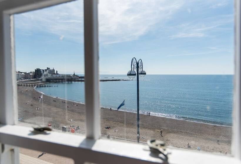 Gwesty R Marine Hotel & Spa