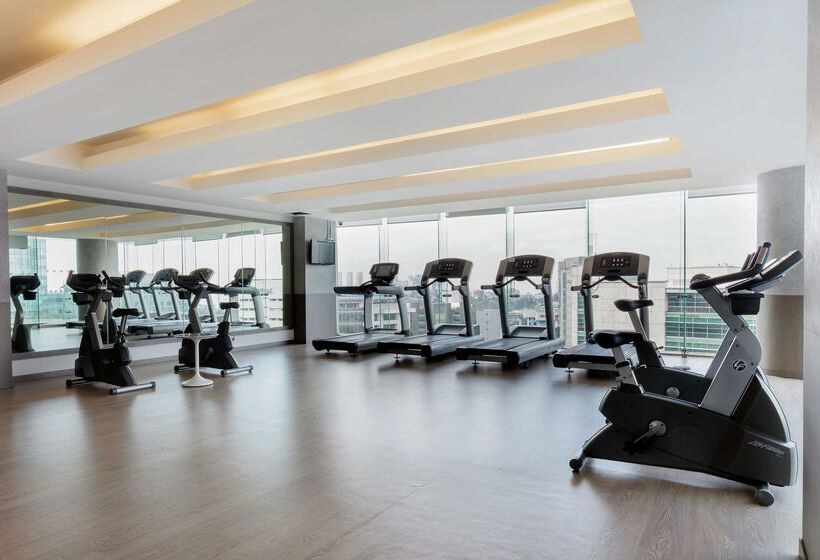 בית מלון כפרי Hilton Garden Inn Mexico City Santa Fe