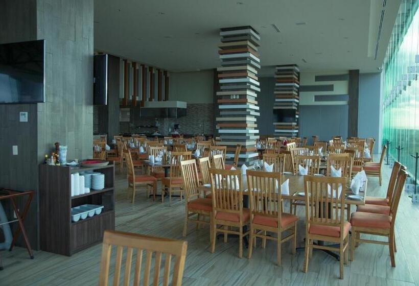 בית מלון כפרי Holiday Inn Coatzacoalcos, An Ihg