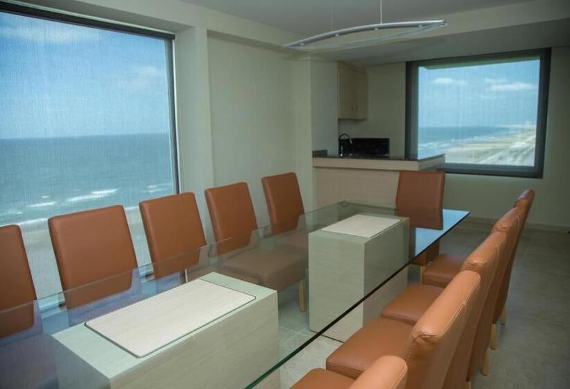 בית מלון כפרי Holiday Inn Coatzacoalcos, An Ihg