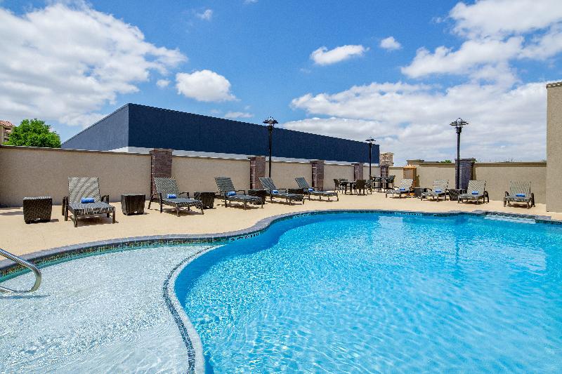 فندق Holiday Inn Express & Suites Lubbock Central   Univ Area, An Ihg