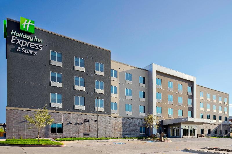 فندق Holiday Inn Express & Suites Lubbock Central   Univ Area, An Ihg