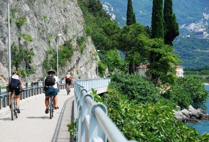 فندق Holiday Sport & Relax