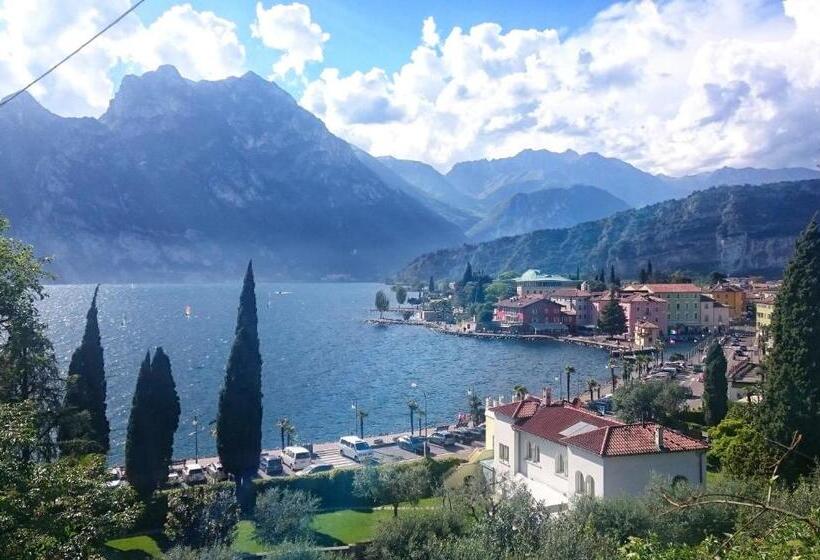 فندق Holiday Sport & Relax