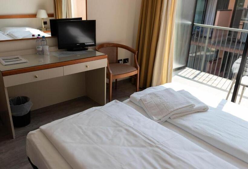 فندق Holiday Sport & Relax