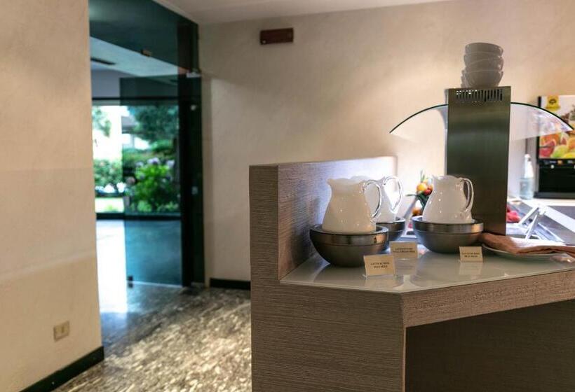 فندق Holiday Sport & Relax