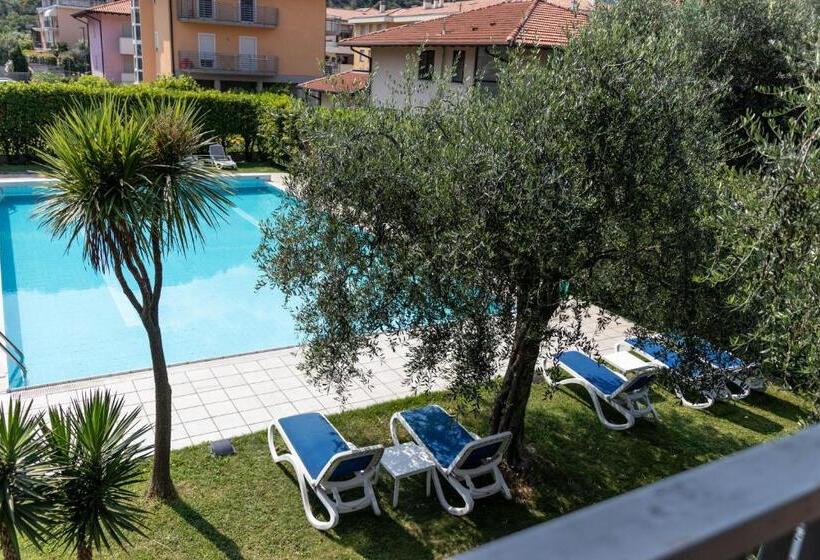 فندق Holiday Sport & Relax