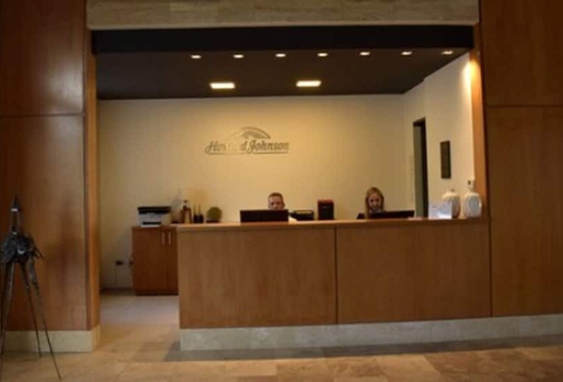 בית מלון כפרי Howard Johnson San Francisco