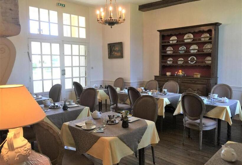 فندق Hôtel & Spa Château De La Côte   Brantôme