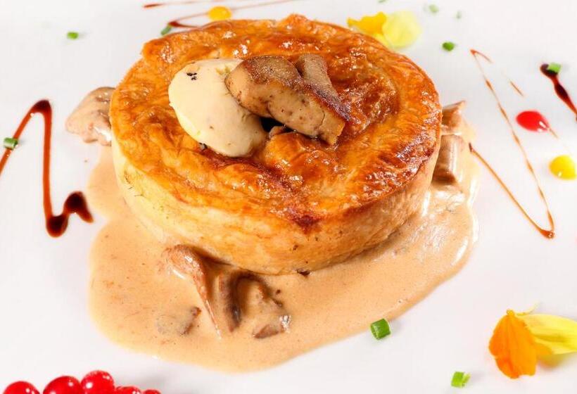 فندق Hôtel & Spa Château De La Côte   Brantôme