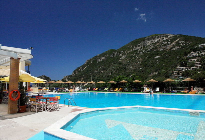 Отель Ithea Suites