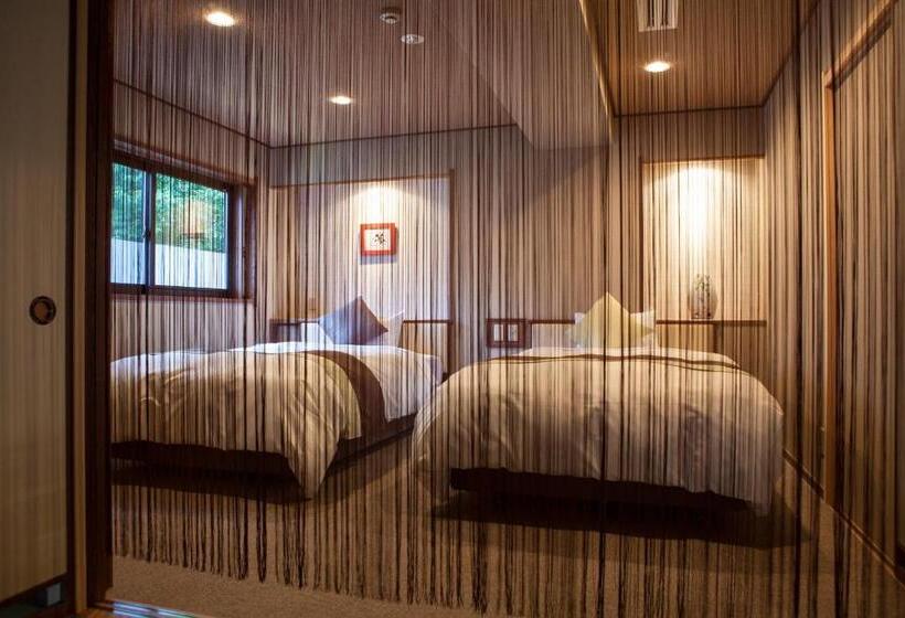 فندق Kazurabashi