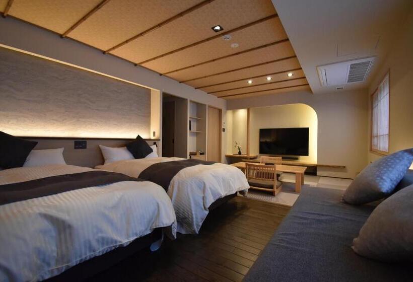 בית מלון כפרי Kazurabashi