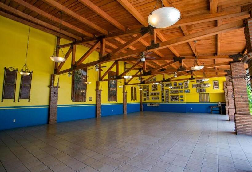 La Casa De Los Patios Hotel & Spa