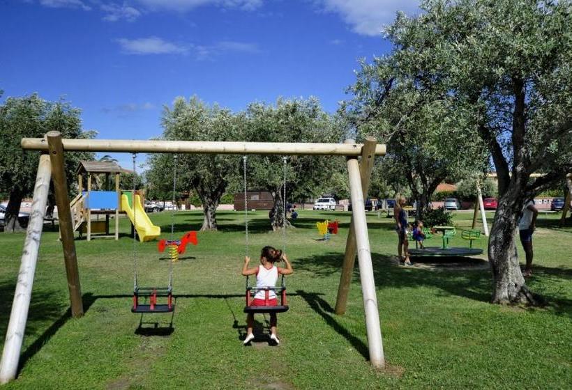 فندق Li Menduli Residence