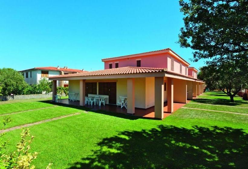 فندق Li Menduli Residence