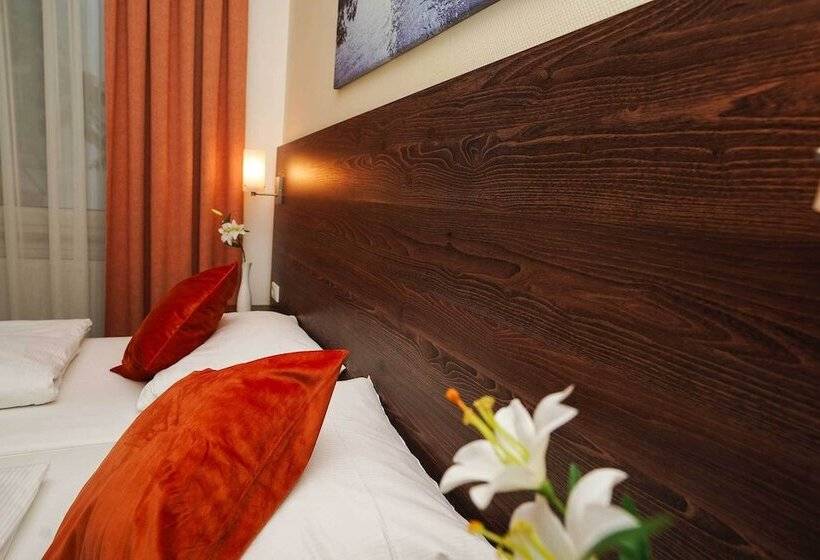 ホテル Little Paris