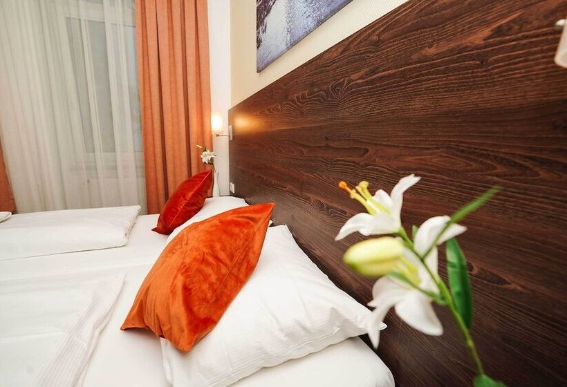 ホテル Little Paris