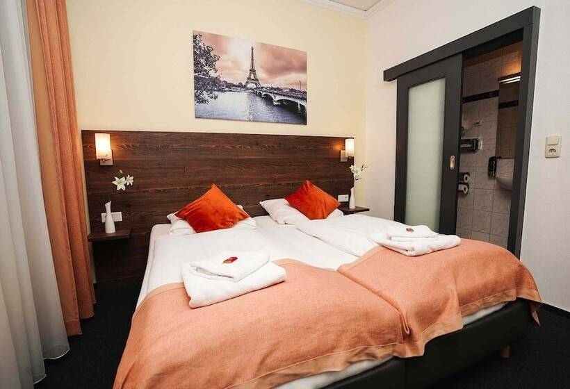 ホテル Little Paris