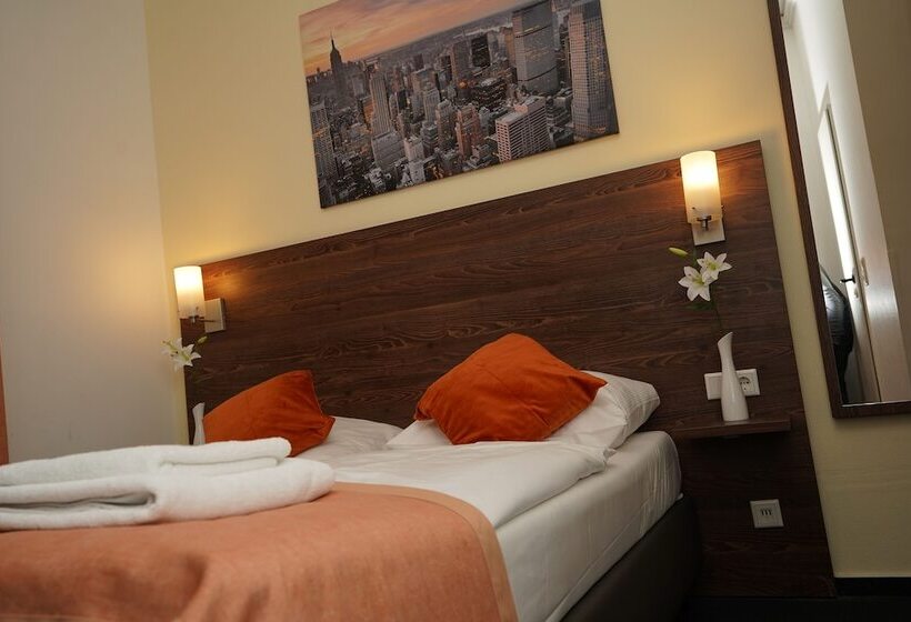 ホテル Little Paris