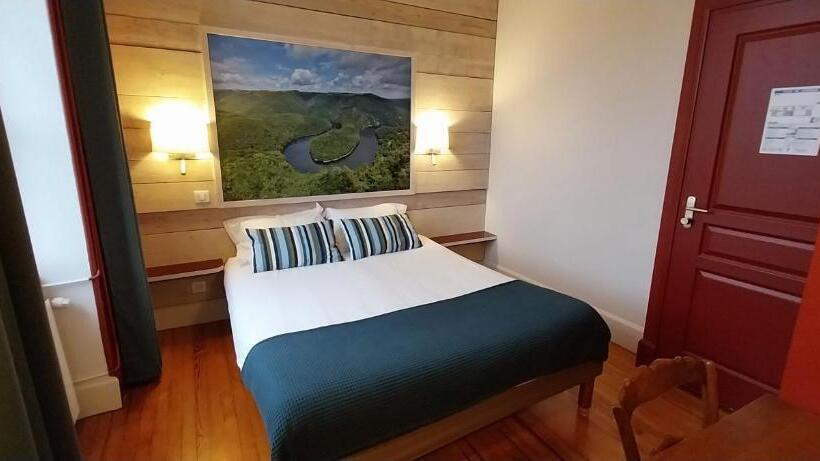 酒店 Logis Hôtels Auberge Du Château