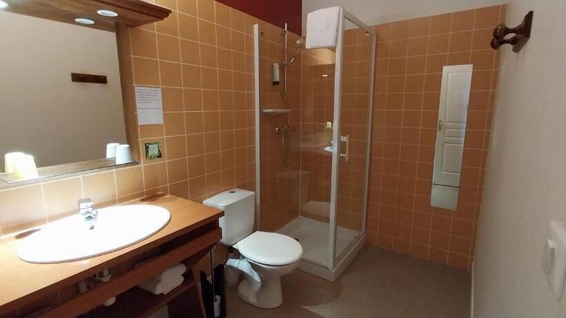 酒店 Logis Hôtels Auberge Du Château