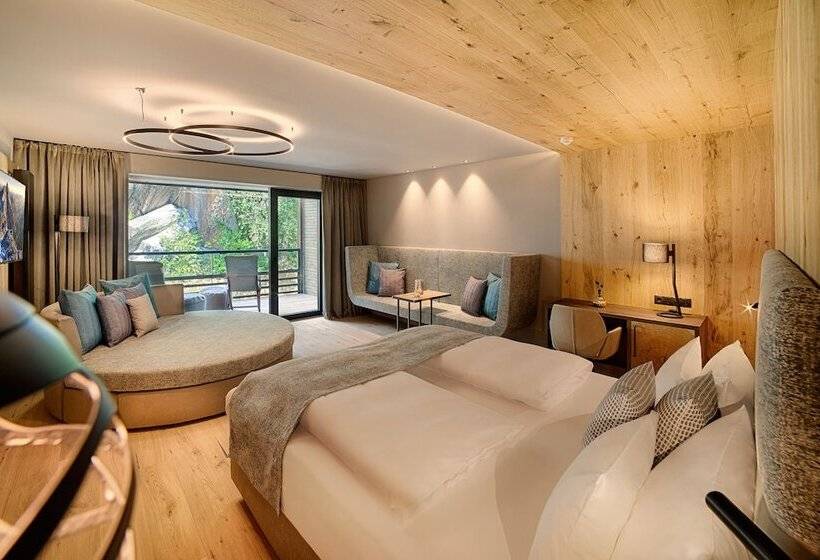 בית מלון כפרי Lunaris Wellnessresort