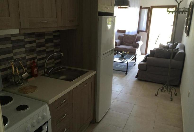 Melograno Apartments And Studios