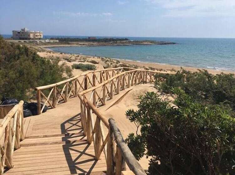 Отель Modica Beach Resort