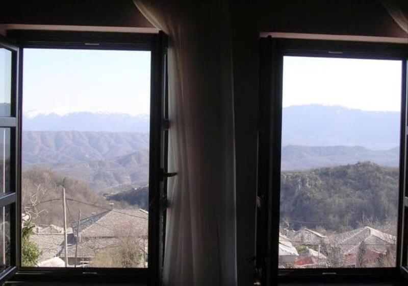 ホテル Monodendri