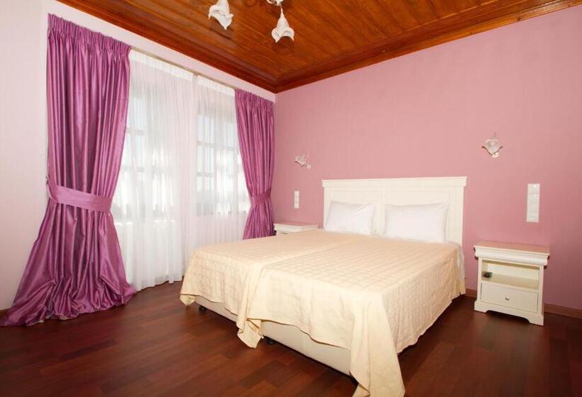 ホテル Monodendri