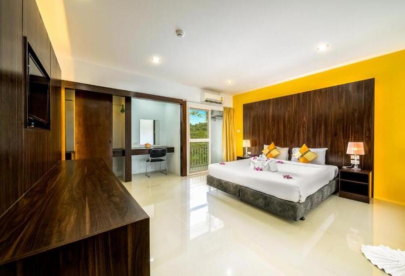 ホテル Naiyang Place   Phuket Airport