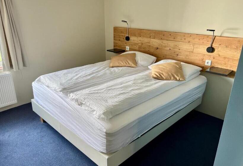 هتل Natur Akureyri