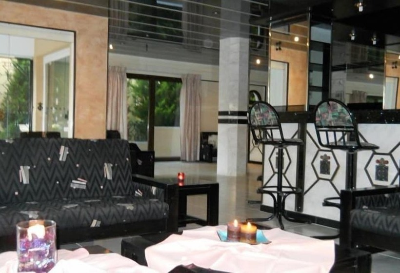 فندق Niriedes Dionyssos Village