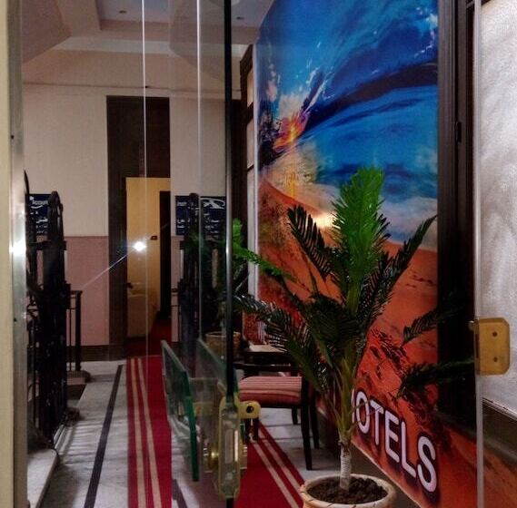 هتل Paradise Boutique