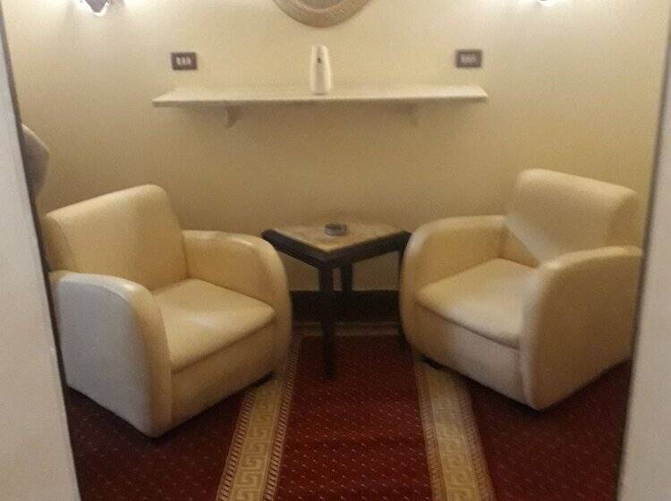 هتل Paradise Boutique