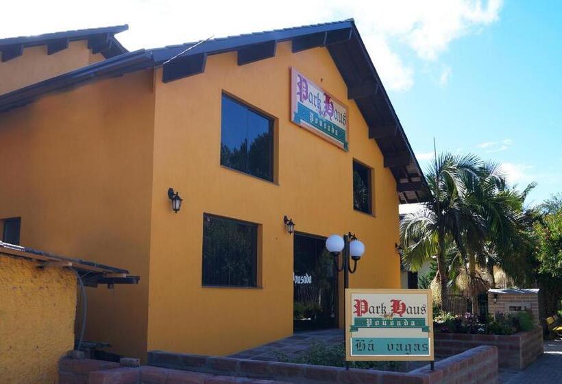 בית מלון כפרי Park Haus