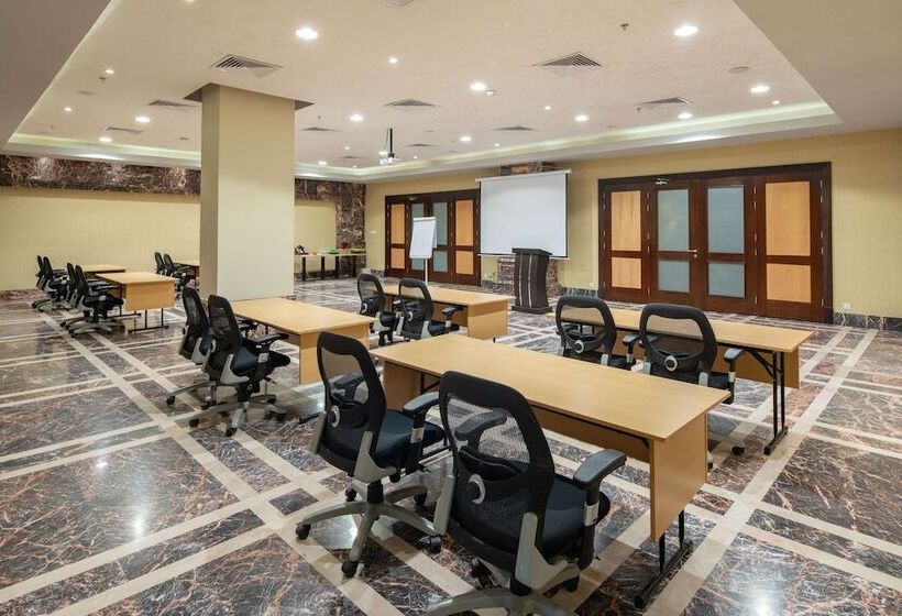 ホテル Park Inn By Radisson Makkah Al Naseem