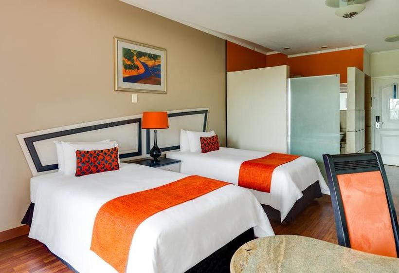 Protea Hotel By Marriott Umfolozi River